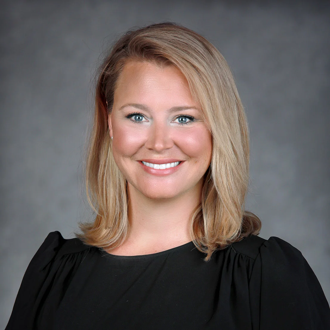 Headshot of Beth Ann Knox Bowers